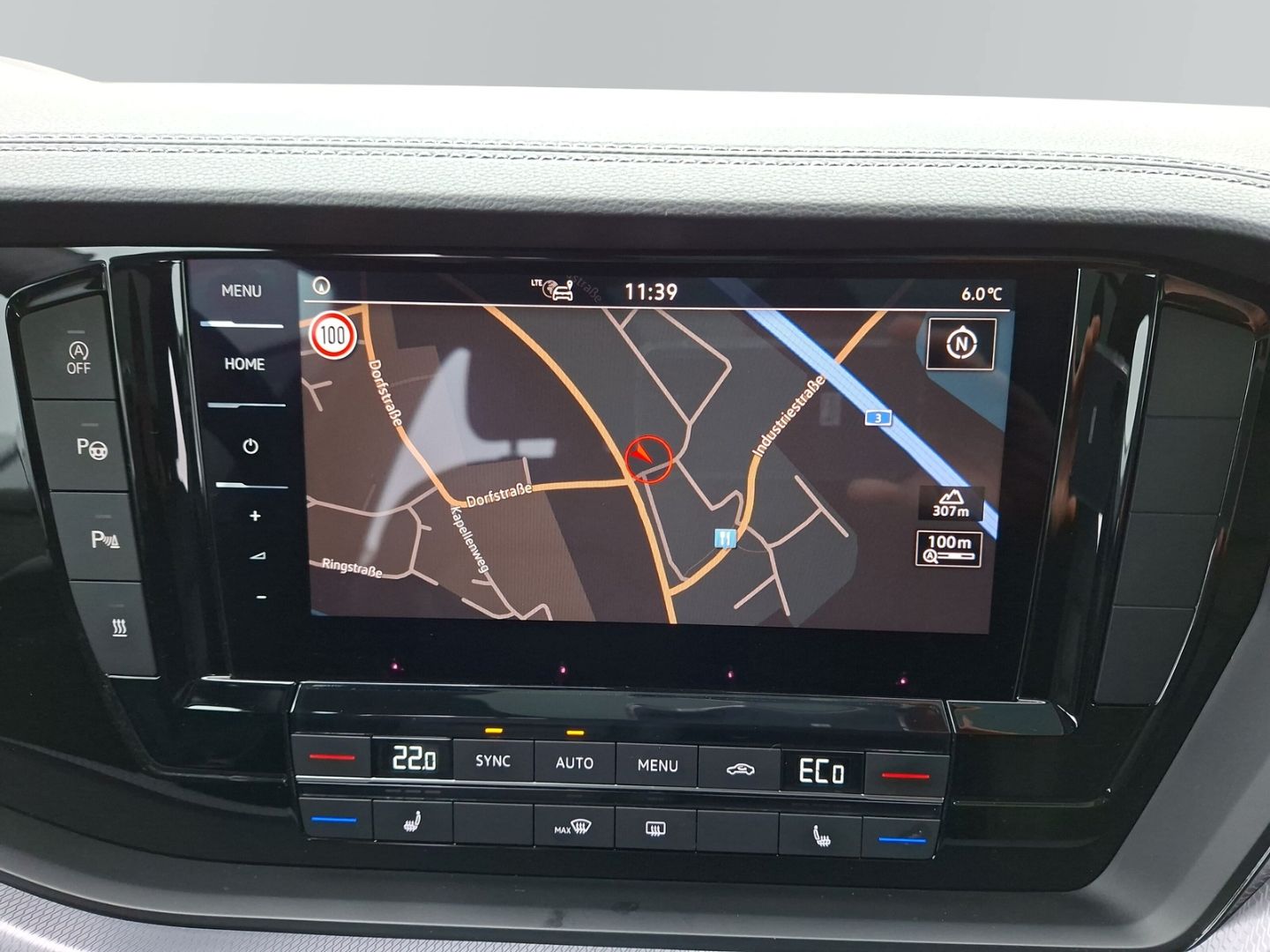 Touareg 3.0 TDI V6 4M R-Line *PANO*STHZ*HUD*