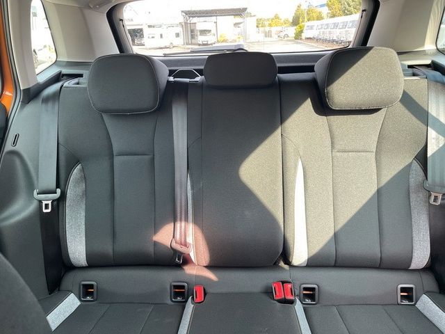 Skoda Kamiq 1.0 TSI Tour *2xPDC*CAM*DAB*MATRIX*SHZ*TEL