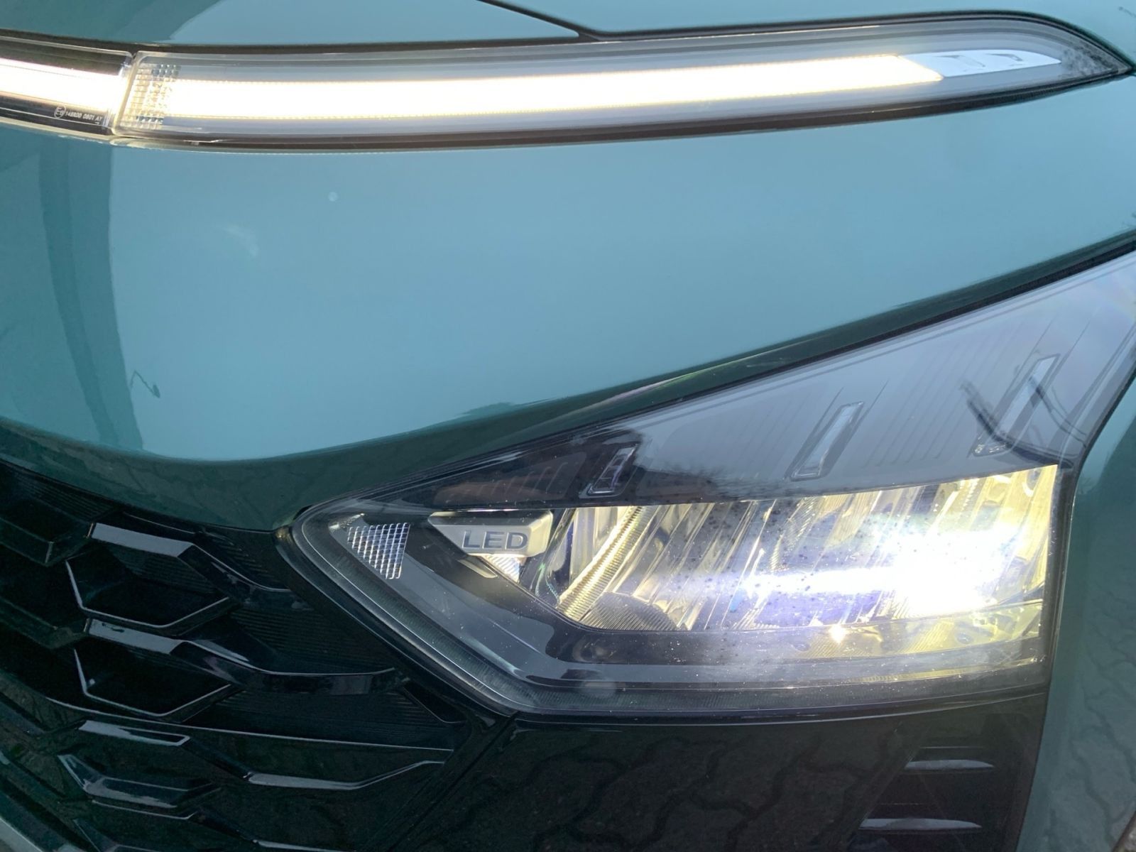 Fahrzeugabbildung Hyundai BAYON 1.0 T-GDI 7-DCT Prime Assi Paket