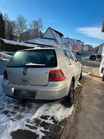 Volkswagen Golf 4 1.6 TÜV