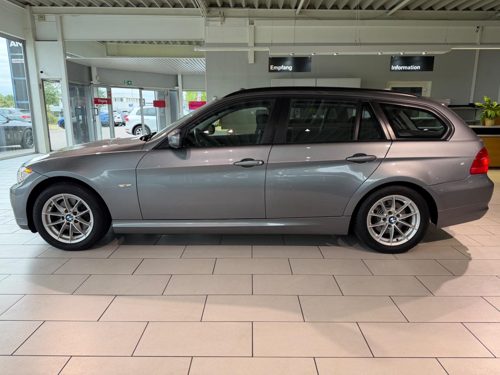 BMW 318d | PANO | NAVI | SHZ | PDC | SPORT