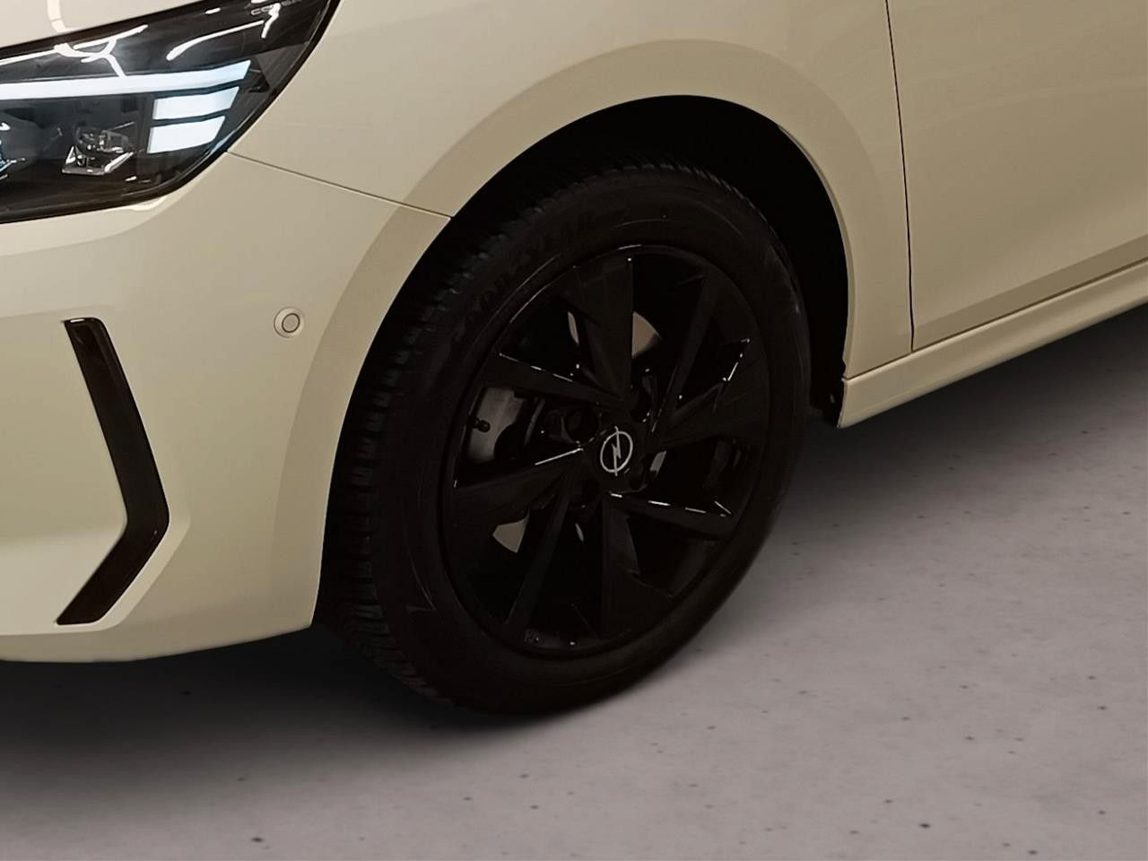 Fahrzeugabbildung Opel Corsa F GS/Automatik/Matrix/Allwetter!