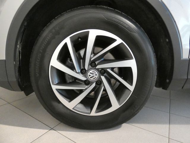 Tiguan 1.4 TSI Sound DSG AHK LED SCHEINWERFER