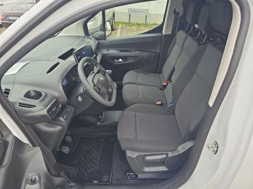 Bild 9 Opel Combo E Cargo Basis LED Rückfahrkam. Temp Tel.-V