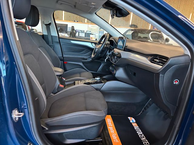 Ford Focus Turnier Cool & Connect*Spurhalte*LED*Navi*