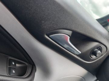 Opel Adam Rocks*SHZ*LHZ*Alu*Klima*AndroidAuto*