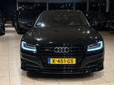 Audi S8 4.0 TFSI Quattro PLUS/605PS/1HAND/KERAMIK/TOP - Audi: 60