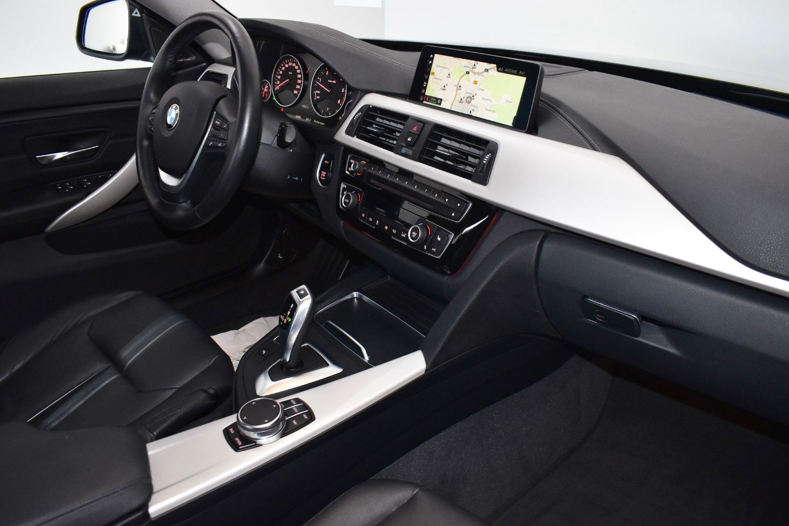 Fahrzeugabbildung BMW 420 Gran Coupe xDrive Automatik,Leder,Navi,H&K