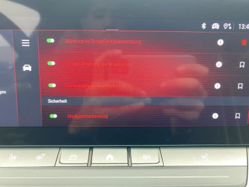 Bild 18 Opel Astra GS ST AT8/NAVI/SHZ+LHZ/PDC vo+hi+360Cam