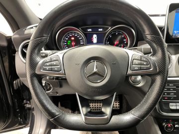 Mercedes CLA 220 Shooting Brake - 11