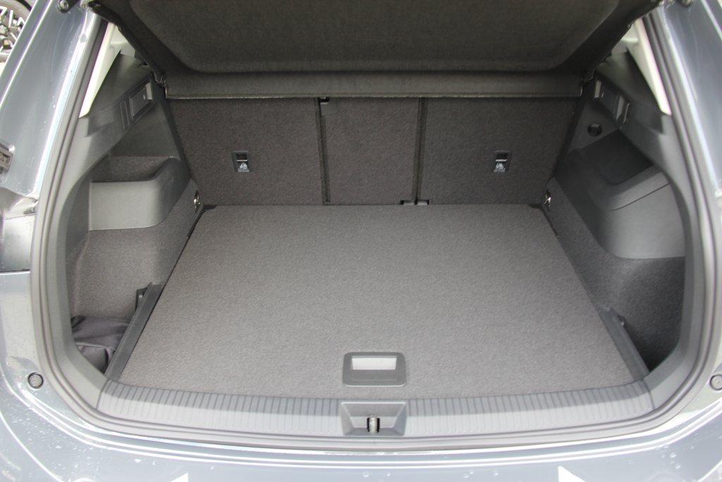 Volkswagen Tiguan 2.0 TDI 150PS LIFE LED Winterp CAM Design