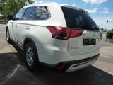 Mitsubishi Outlander Spirit 2.0 MIVEC ClearTec 2WD 5-Gang - Mitsubishi Outlander: Spirit
