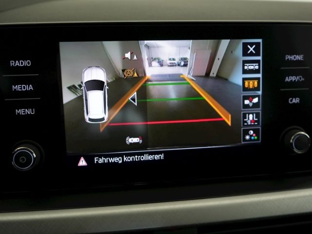 Kamiq TOUR TSI DSG+LED LICHT+RÜCKFAHRKAMERA+SITZ