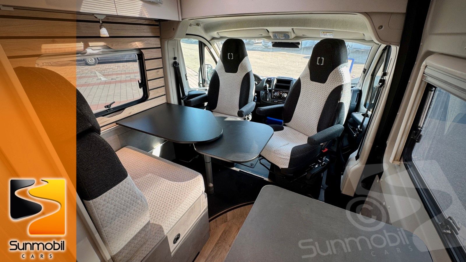 Fahrzeugabbildung Crosscamp Camper Van 640 Fiat Automatik Dieselheizung