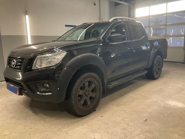 Nissan Navara NP300 Tekna Double Cab 4x4