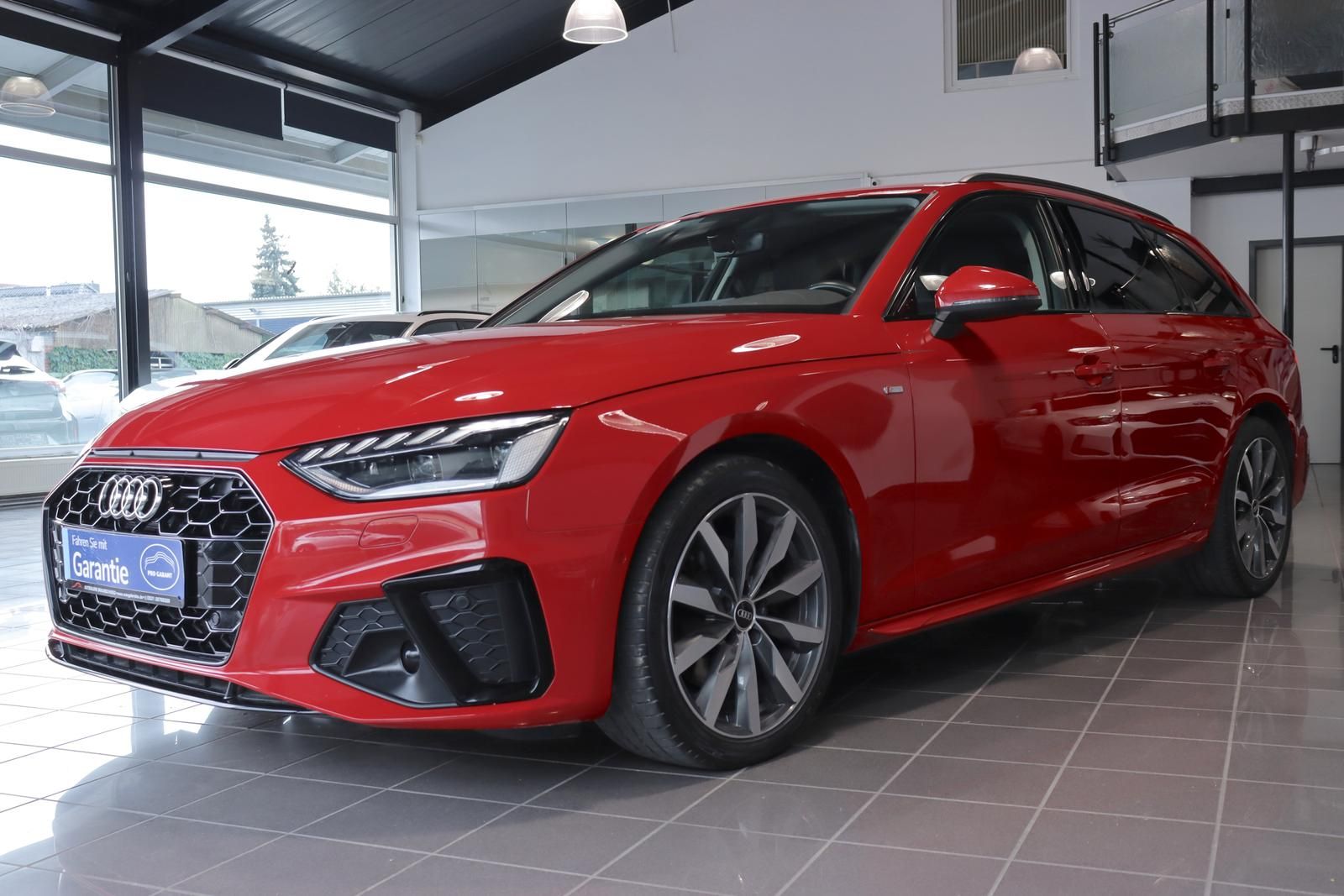 Audi A4 Avant 2.0 TDI S LINE *VIRTUAL*MATRIX* foto 2