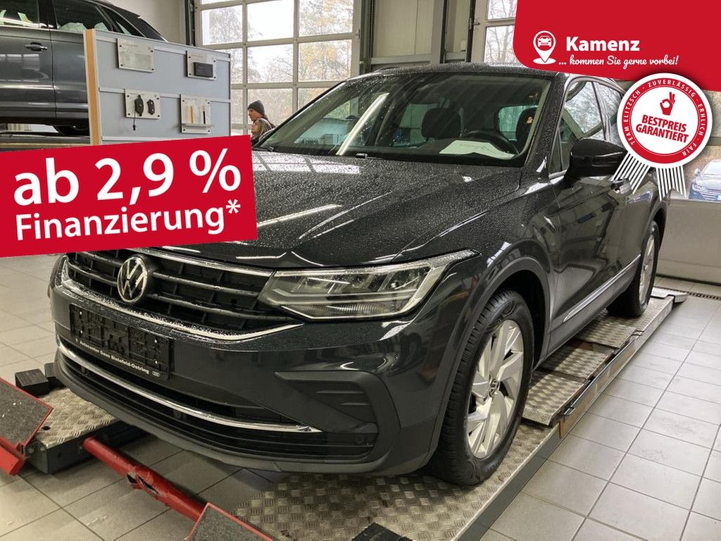 Fahrzeugabbildung Volkswagen Tiguan TSI Life LED CarPlay ACC PDC SH 18"