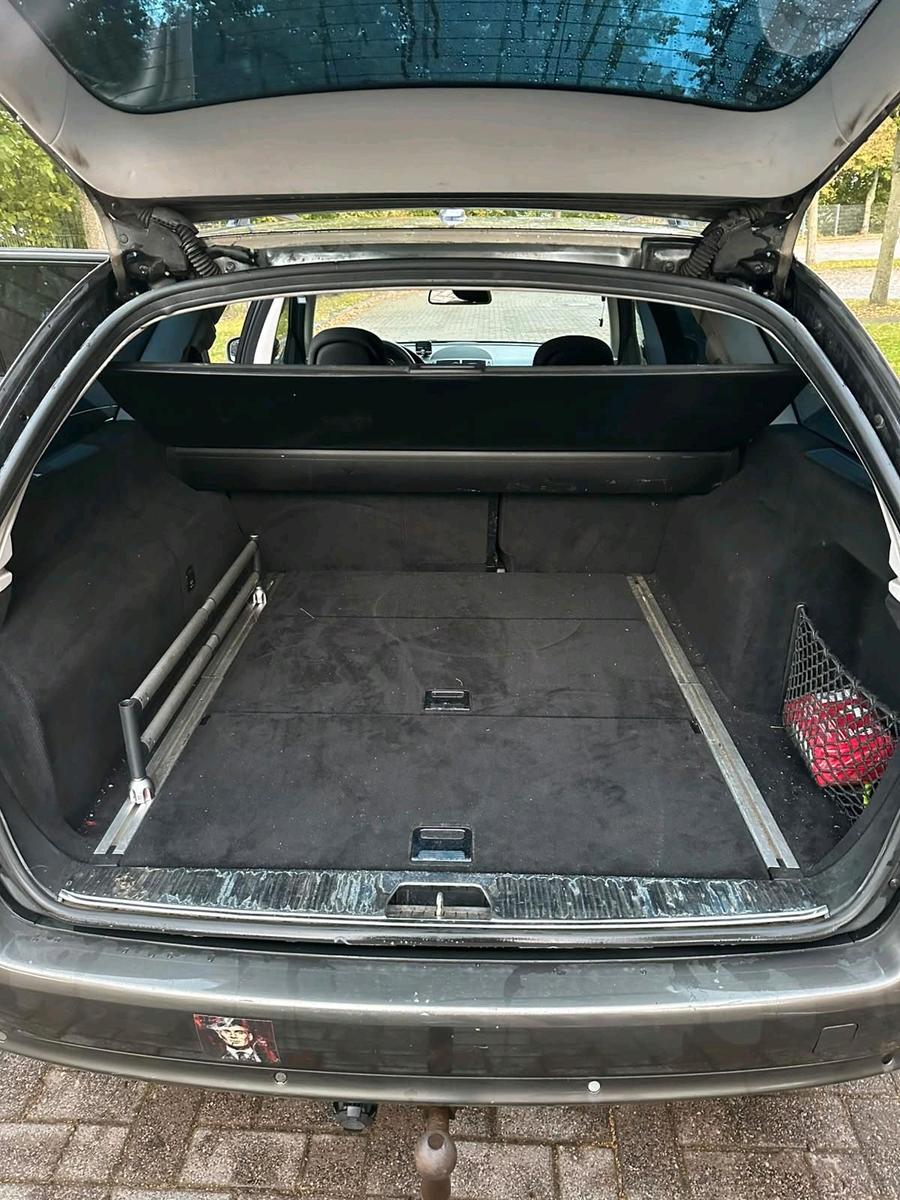 Mercedes-Benz E220 2007 — photo 8