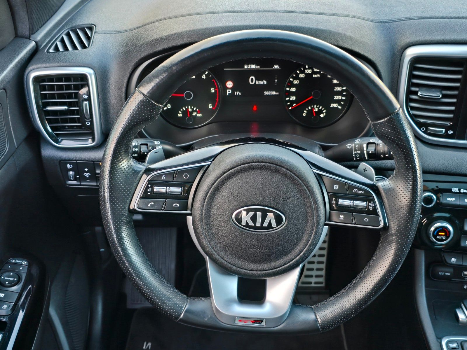 Fahrzeugabbildung Kia SPORTAGE D2.0 185 48V AWD AT8 GTL GD TEC AHK
