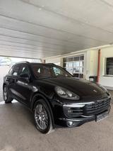 Porsche Cayenne S, AHK, Standheizung, Pano, Bose - gebrauchte Porsche Cayenne aus dem Jahr 2015