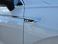 VW Tiguan Highline 4Motion 2,0TDI R-Line Standheizu