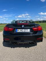 BMW M4 Cabrio M4 Deutsch/unfallfrei/BMW Scheckheft - BMW M4: Privatanbieter