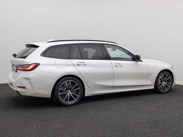 BMW 330 - 6