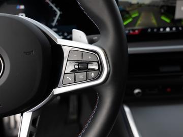 2025 BMW M240I — миниатюра 20
