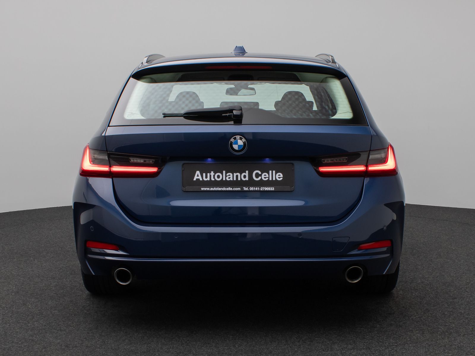 Fahrzeugabbildung BMW 318i DAB CockPit+ Widscreen Geschwindigkeitsreg