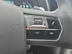 Fahrzeugabbildung DS Automobiles DS 7 1.6 E-Tense 300 Rivoli 4x4 mit AHK
