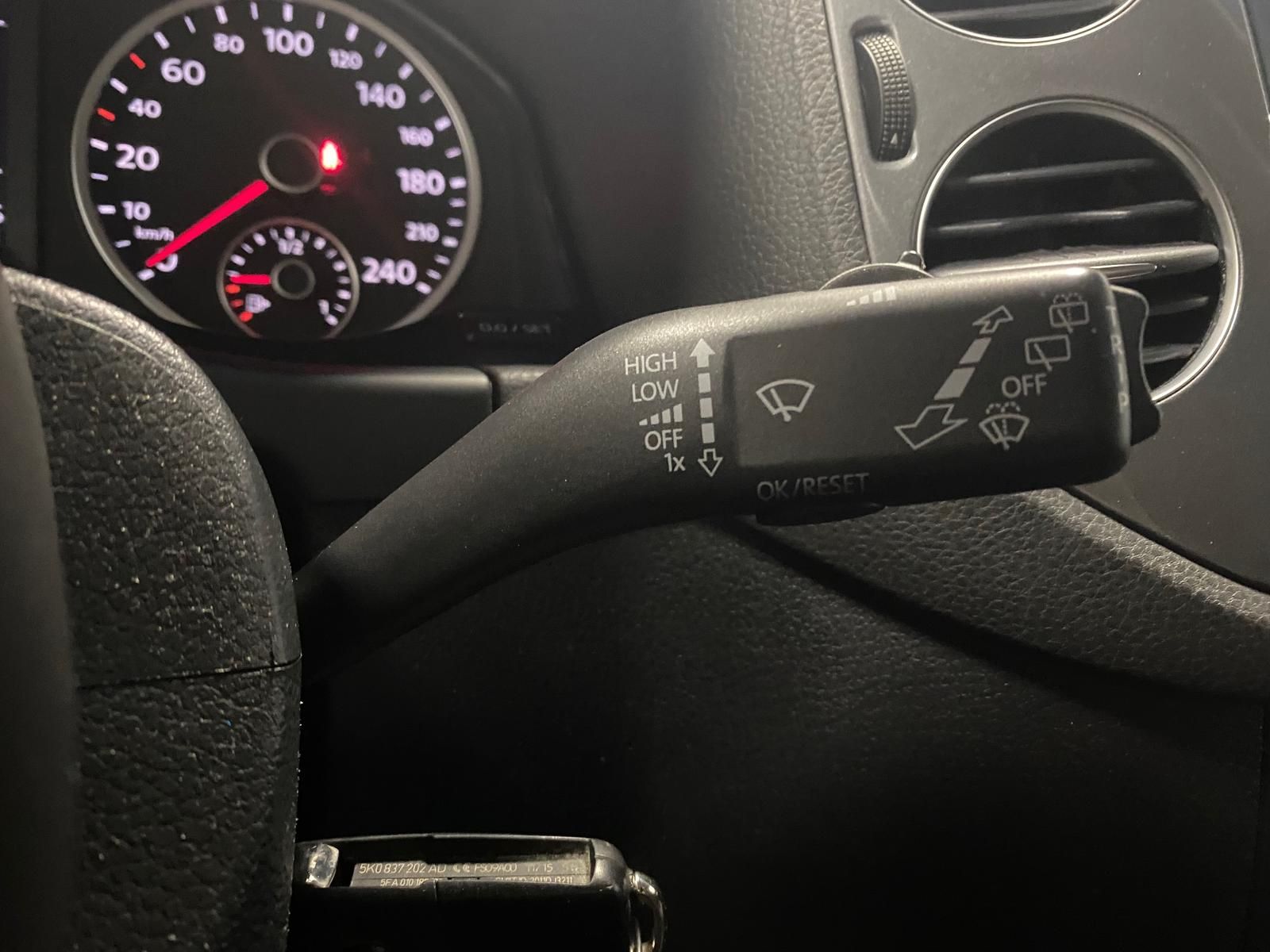 Fahrzeugabbildung Volkswagen Tiguan 1.4 16V TSI 1390 ccm
