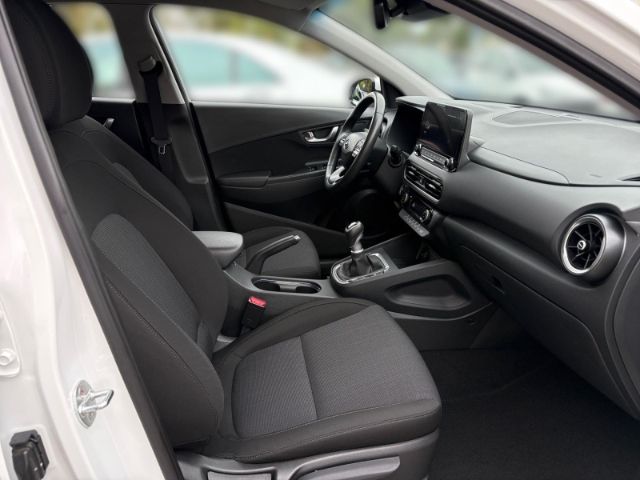 Fahrzeugabbildung Hyundai KONA Trend Mild-Hybrid 2WD +KLIMA+NAVI+RFK+PDC+U