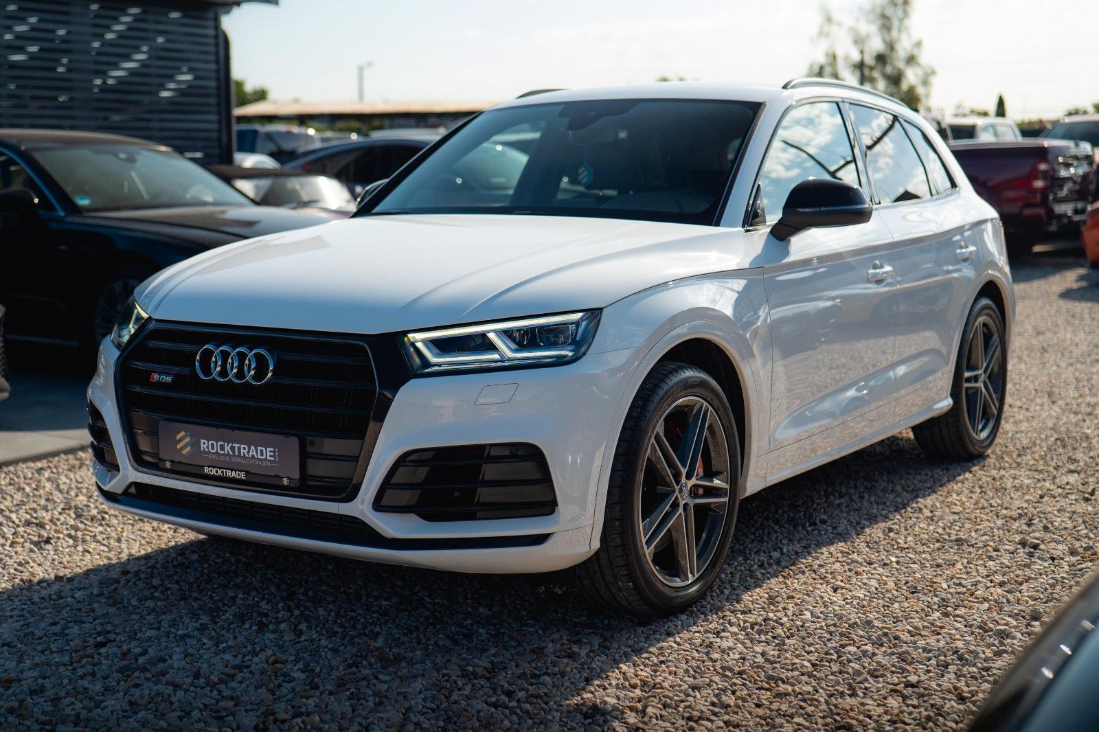 Fahrzeugabbildung Audi SQ5 3.0 TDI quattro Optik-Paket Schwarz *LED*19%