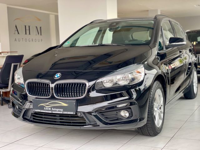 BMW 218i Active Tourer Aut. Advantage 1.Hand/69TKM!