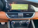 Alfa Romeo Giulia Super|LED|R-KAM|NAVI - graue Alfa Romeo Giulia