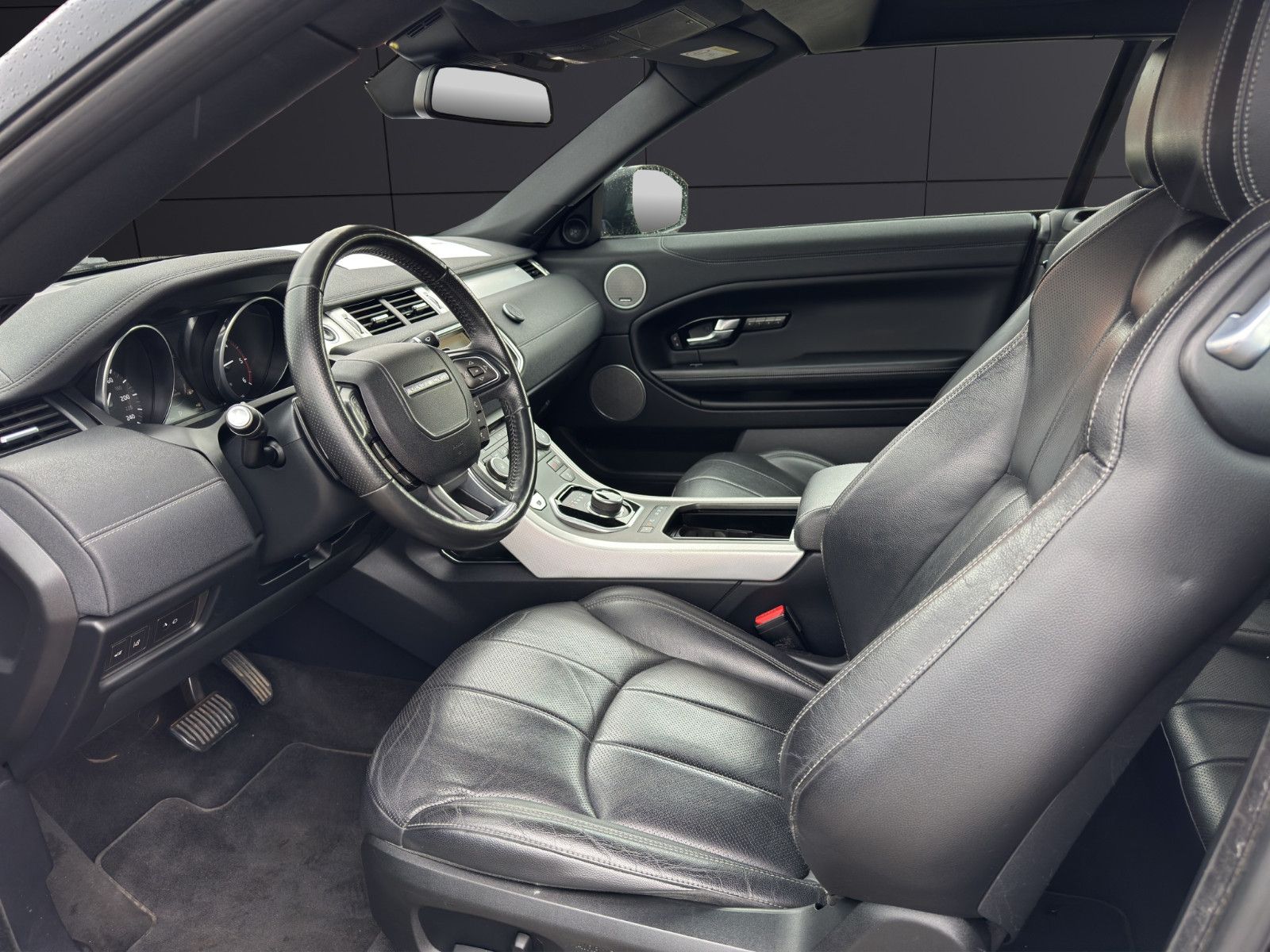 Fahrzeugabbildung Land Rover Range Rover Evoque Cabrio SE LED*Shz*Navi*Leder*