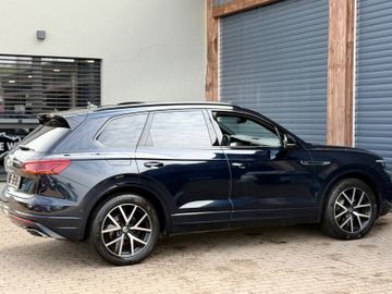 Volkswagen Touareg - 10