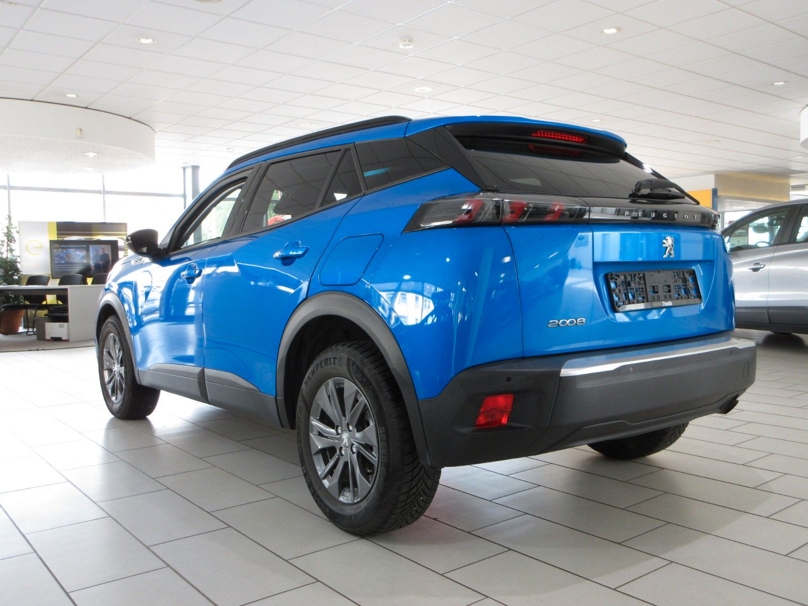 Fahrzeugabbildung Peugeot 2008 Active LED/NAVI/PDC/ALU/TEMPO
