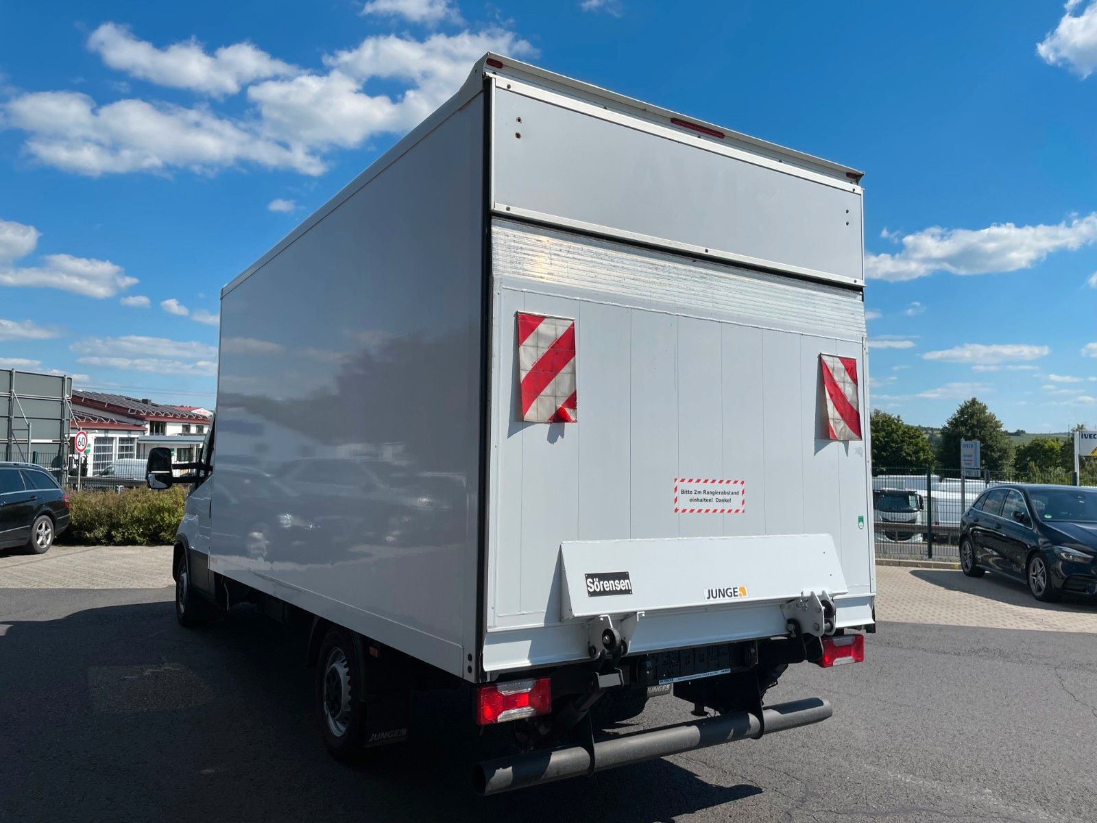 Fahrzeugabbildung Iveco Daily 35S16 *Koffer*LBW*Klima*