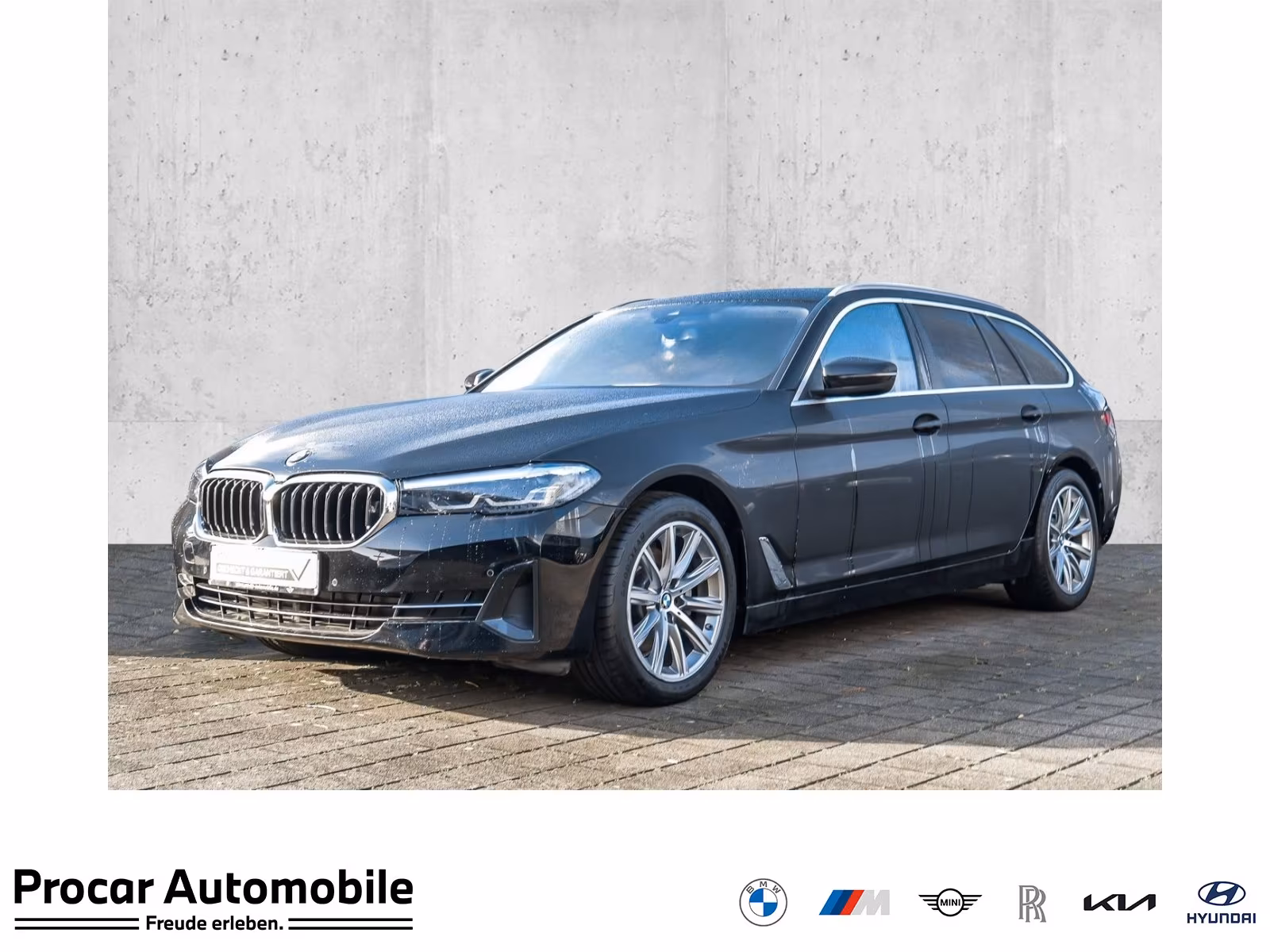 BMW 520d xDrive AHK NAVI LED Sound Syst. PDC V+H