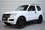 Mitsubishi Pajero 3.2 DI-D Top Autom.+Schiebedach+AHK+Xenon - gebrauchte Mitsubishi Pajero aus dem Jahr 2017