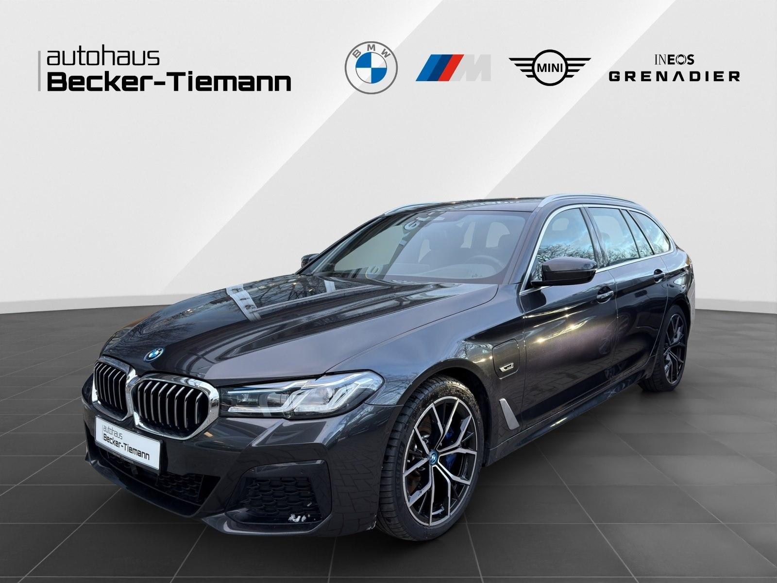 BMW 530e xDrive Touring 19" / Pano / Sitheiz vo & hi