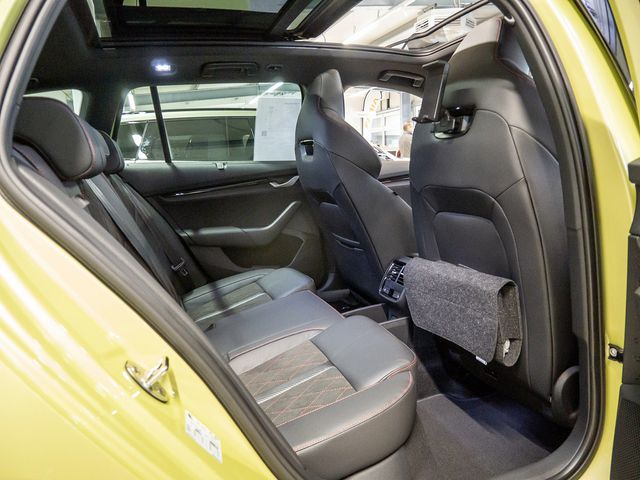 Foto Nummer 4: SKODA Octavia