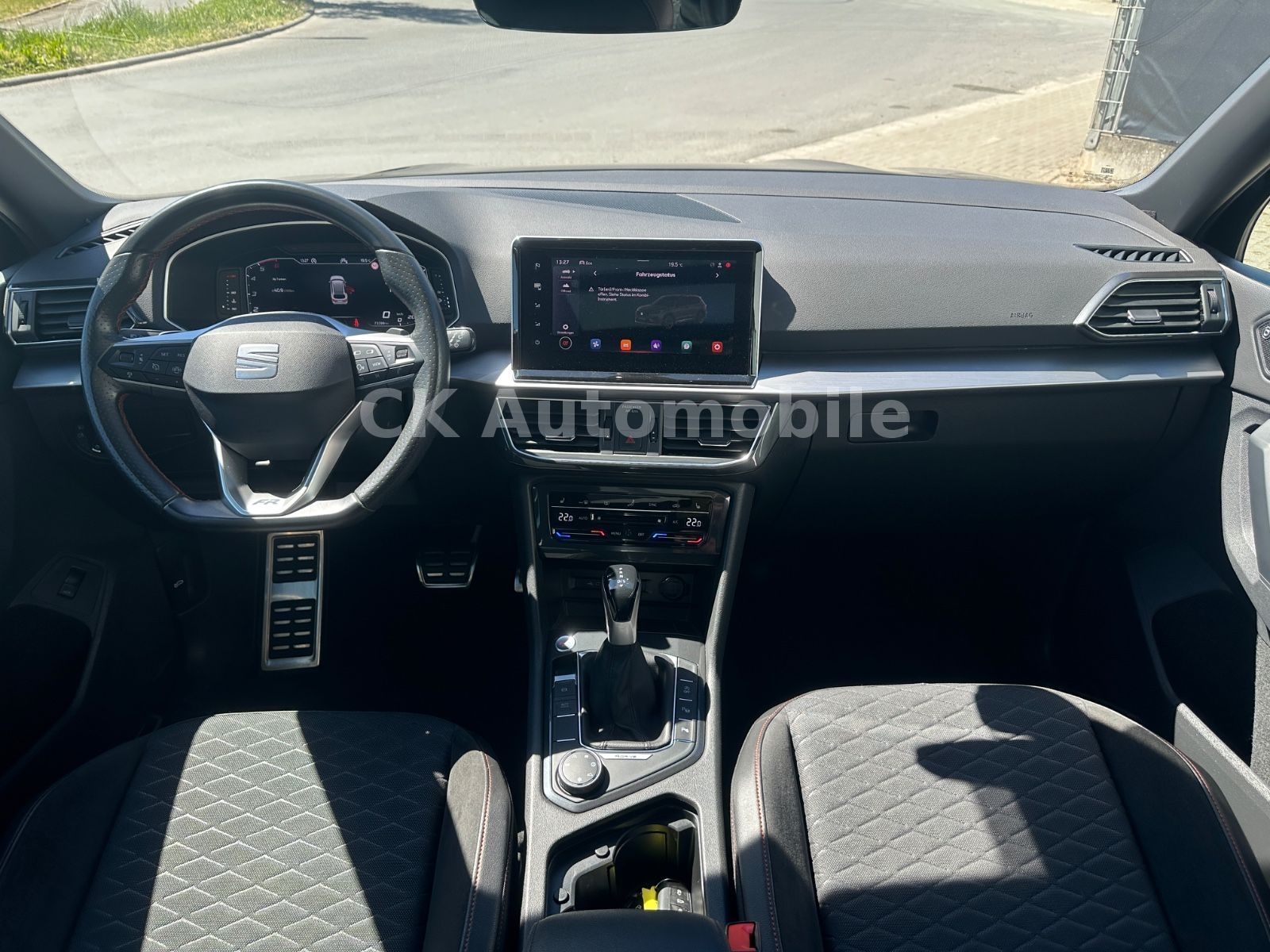 Fahrzeugabbildung SEAT Tarraco FR 4Drive 2.0TDI/Navi/Pano/LED/ACC/AHK