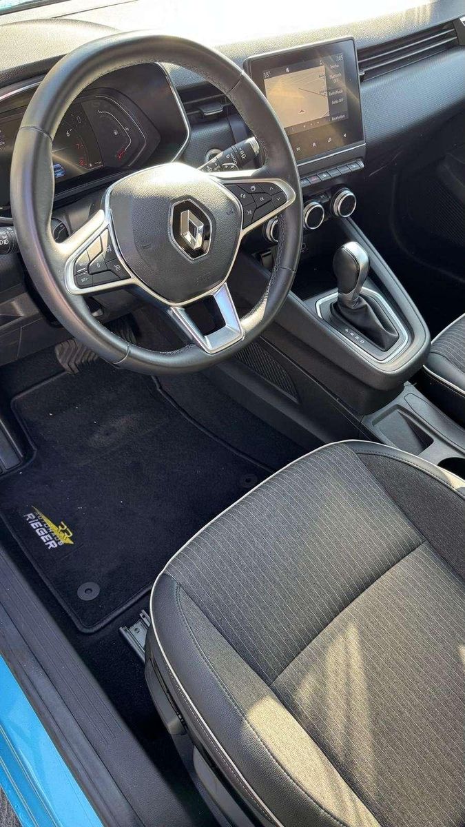 Fahrzeugabbildung Renault Clio Intens TCe 130 EDC