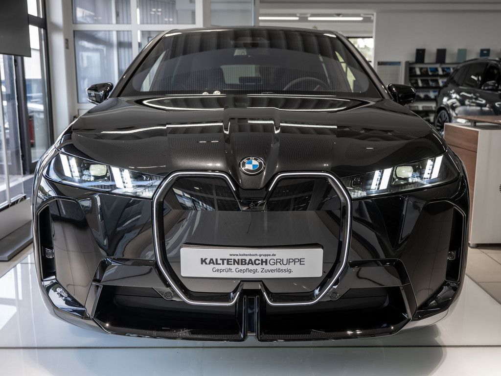 BMW iX - Bild 3