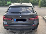 BMW 520d xDrive Touring A - - BMW 520 in Leipzig