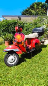 Vespa PX 200 E rot mit Airbrush-Design - VESPA PX 200