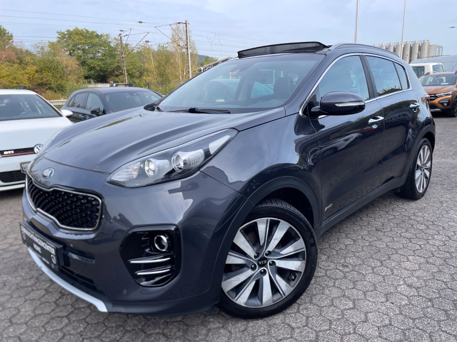 Kia Sportage Vision 4WD AHK/PANO/CAM/JBL/SHZ/LEDER