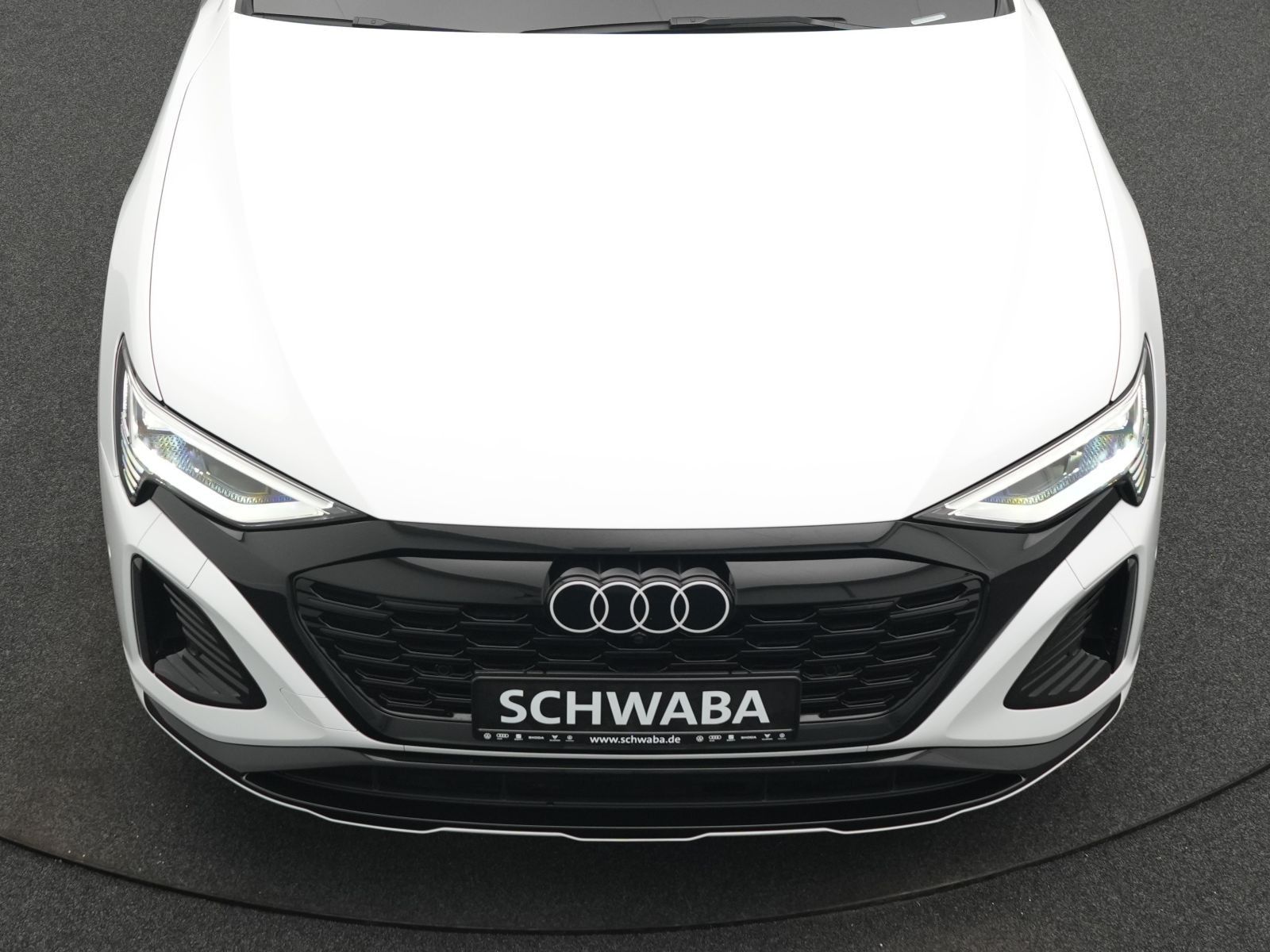 Audi Q8 e-tron - Bild 28